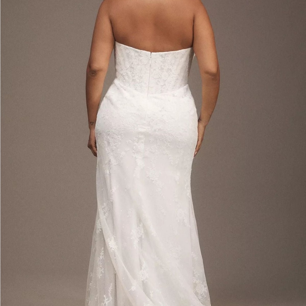 Watters Emilia Strapless Corset Wedding Gown - Picture 2 of 4